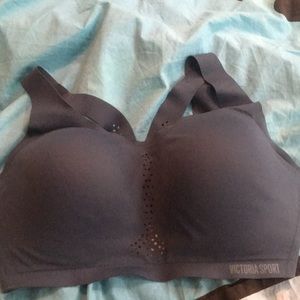 Victoria’s Secret Angel Max sports bra